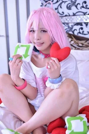 Kuryu Ayase content