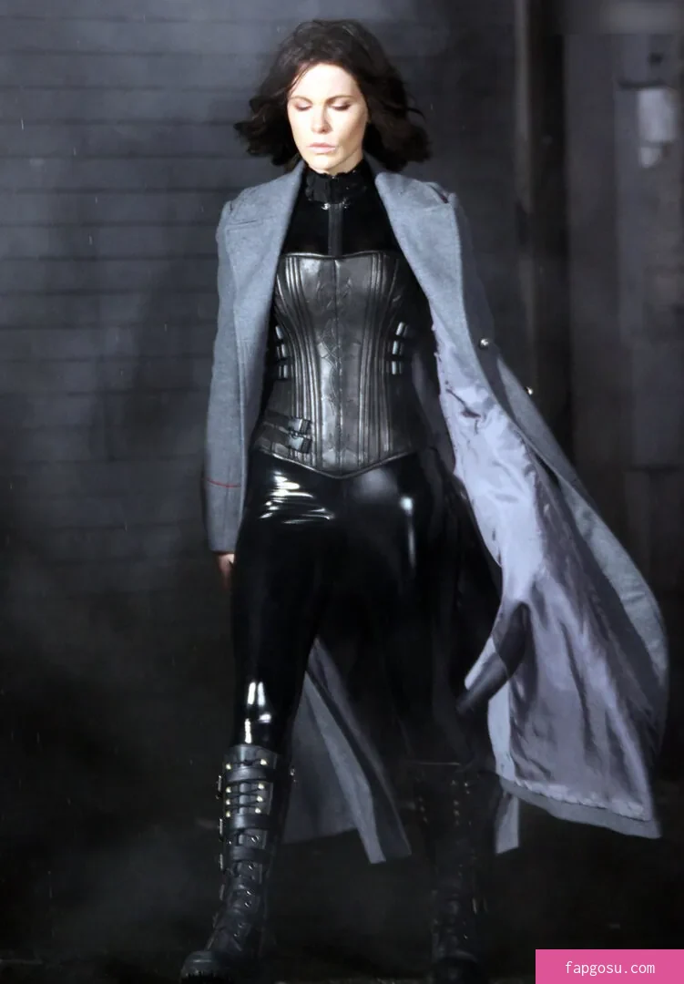 Kate Beckinsale