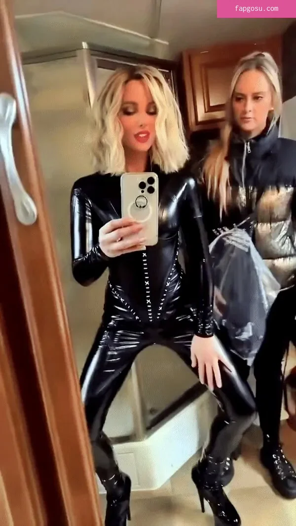 Kate Beckinsale