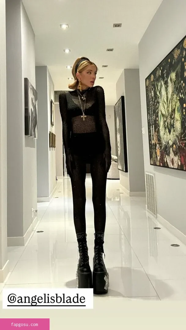 Kate Beckinsale