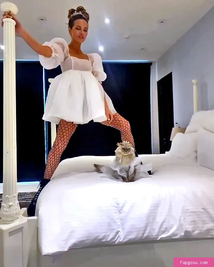 Kate Beckinsale