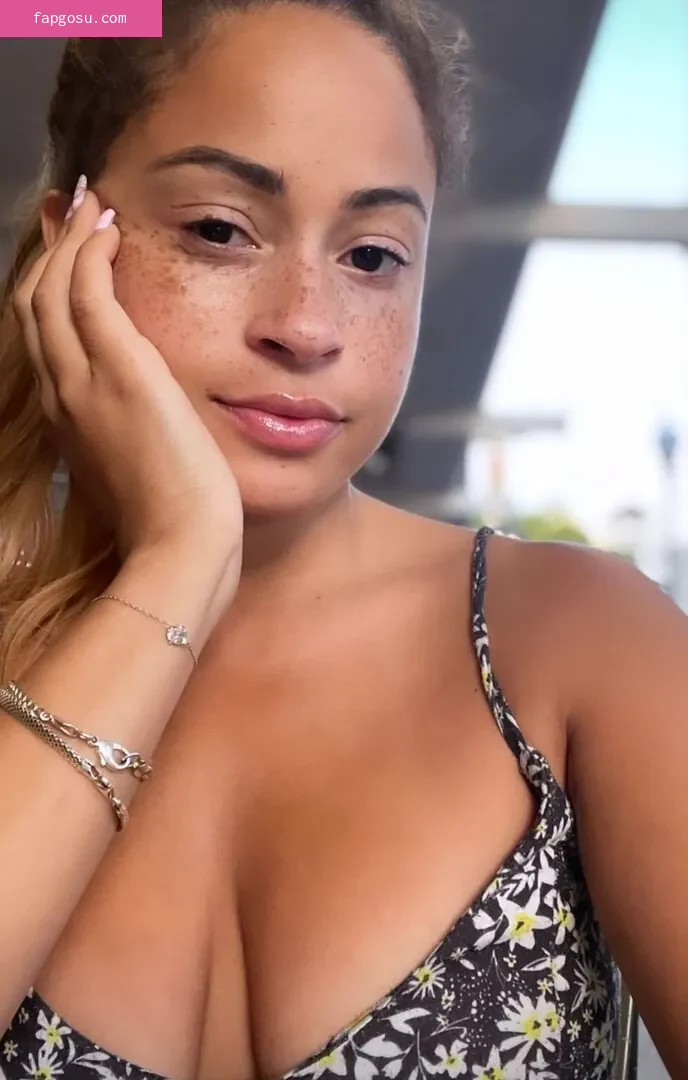 Kayla Braxton