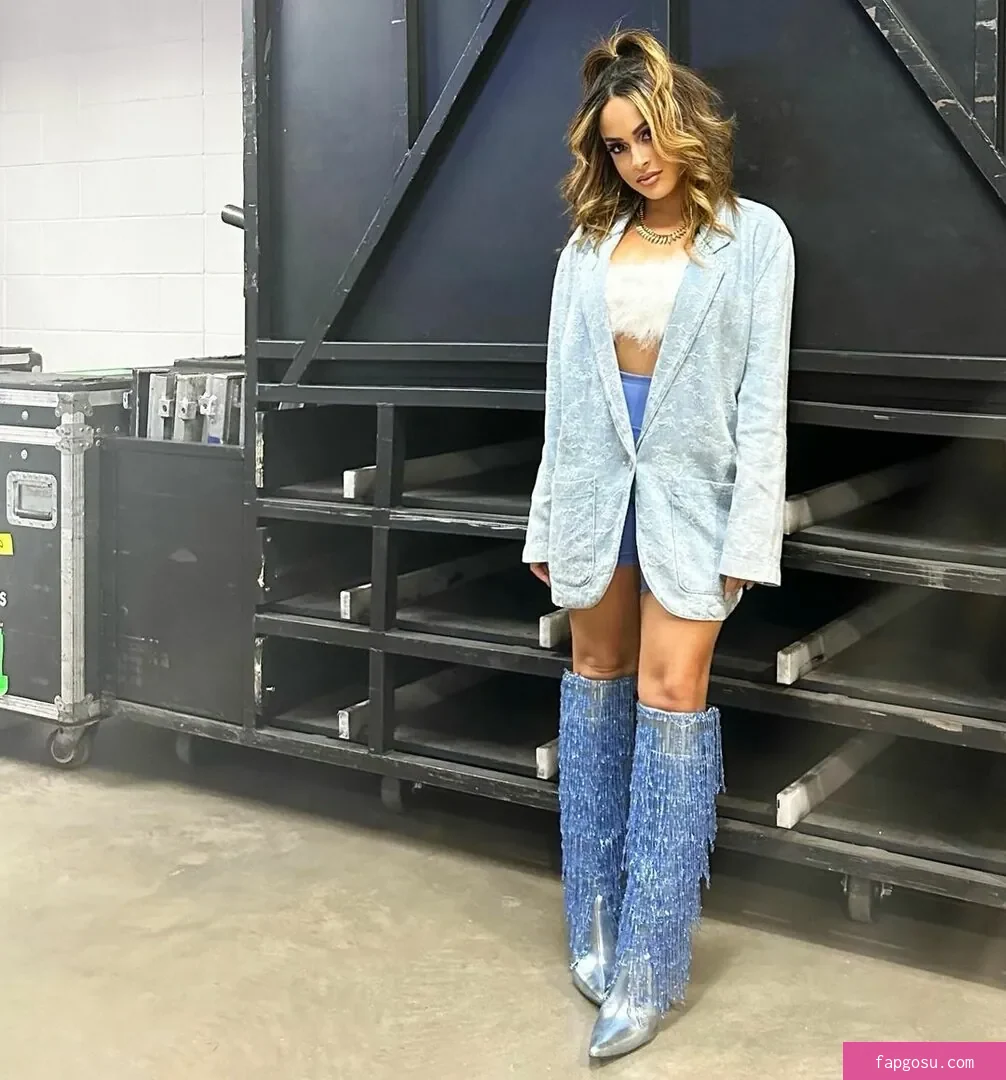 Kayla Braxton