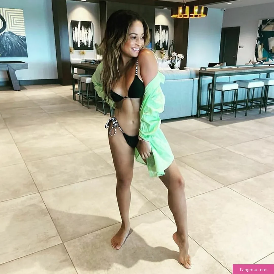 Kayla Braxton