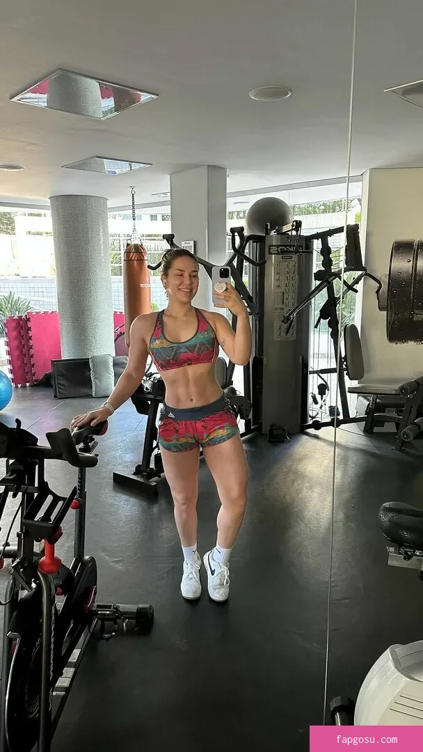 Kéfera Buchmann