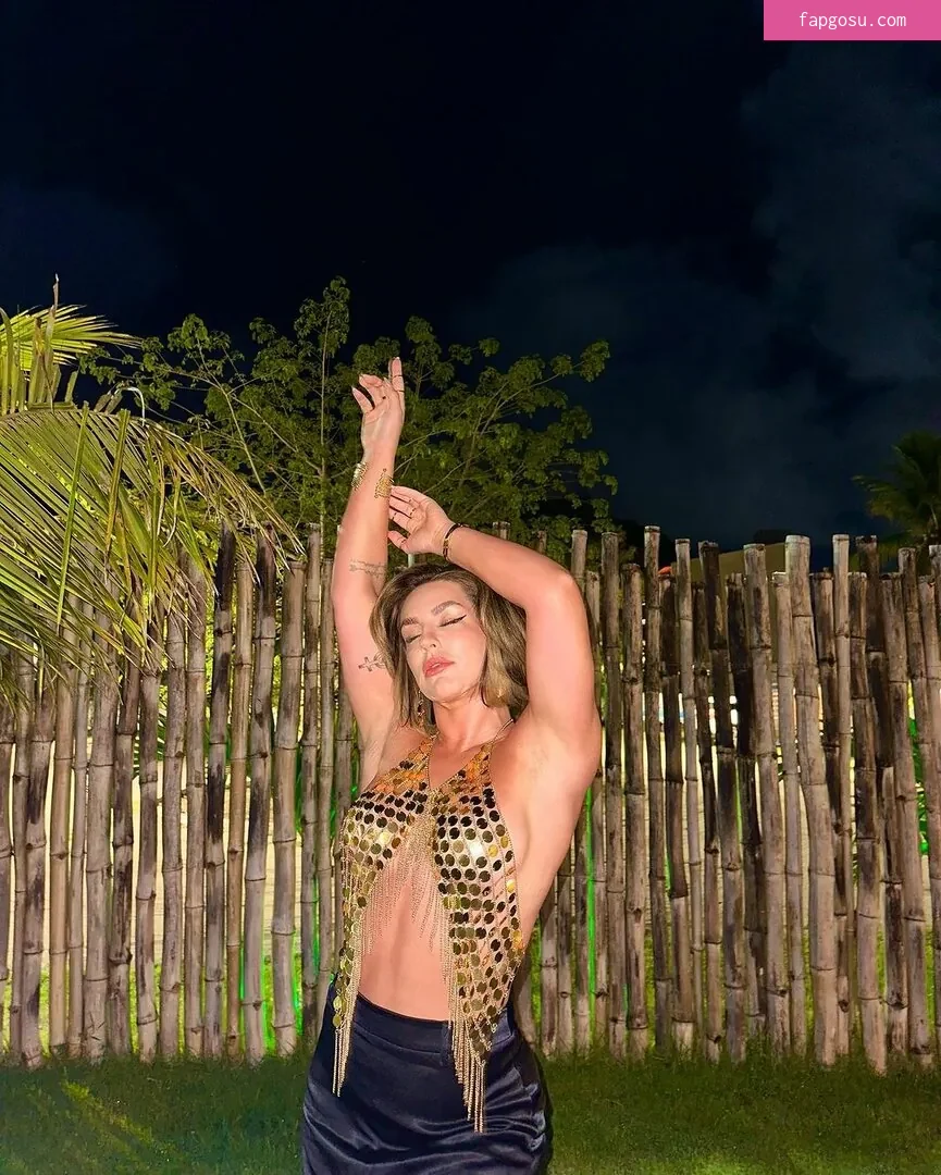 Kéfera Buchmann