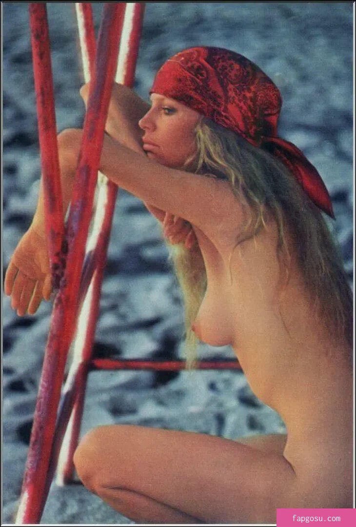 Kim Basinger