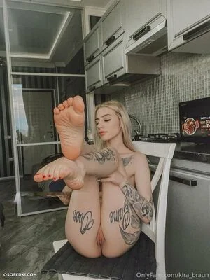 Kira Braun content