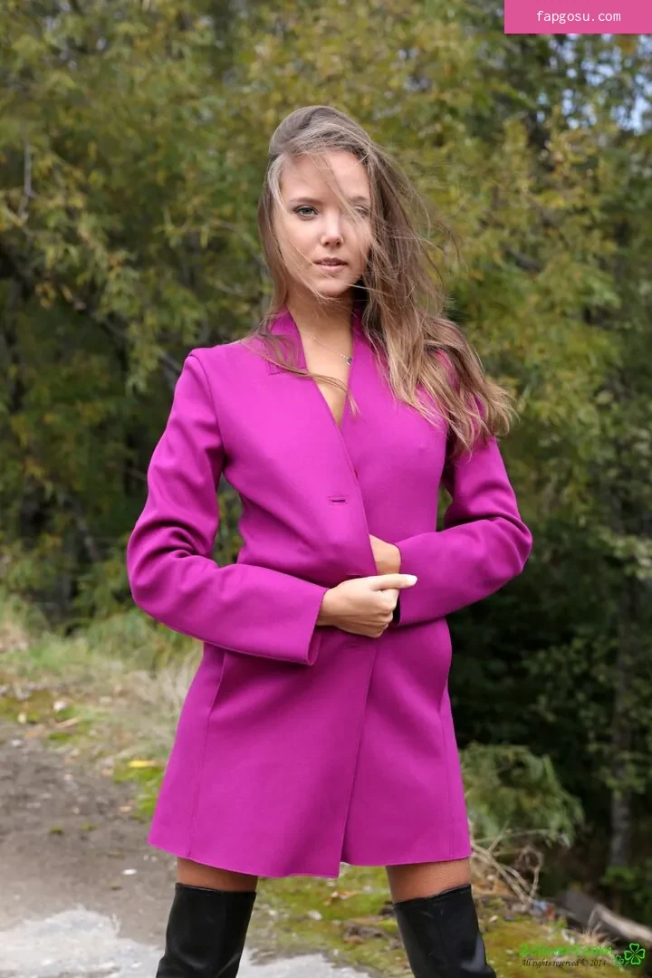 Katya Clover - Photo #2329