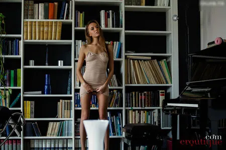 Katya Clover