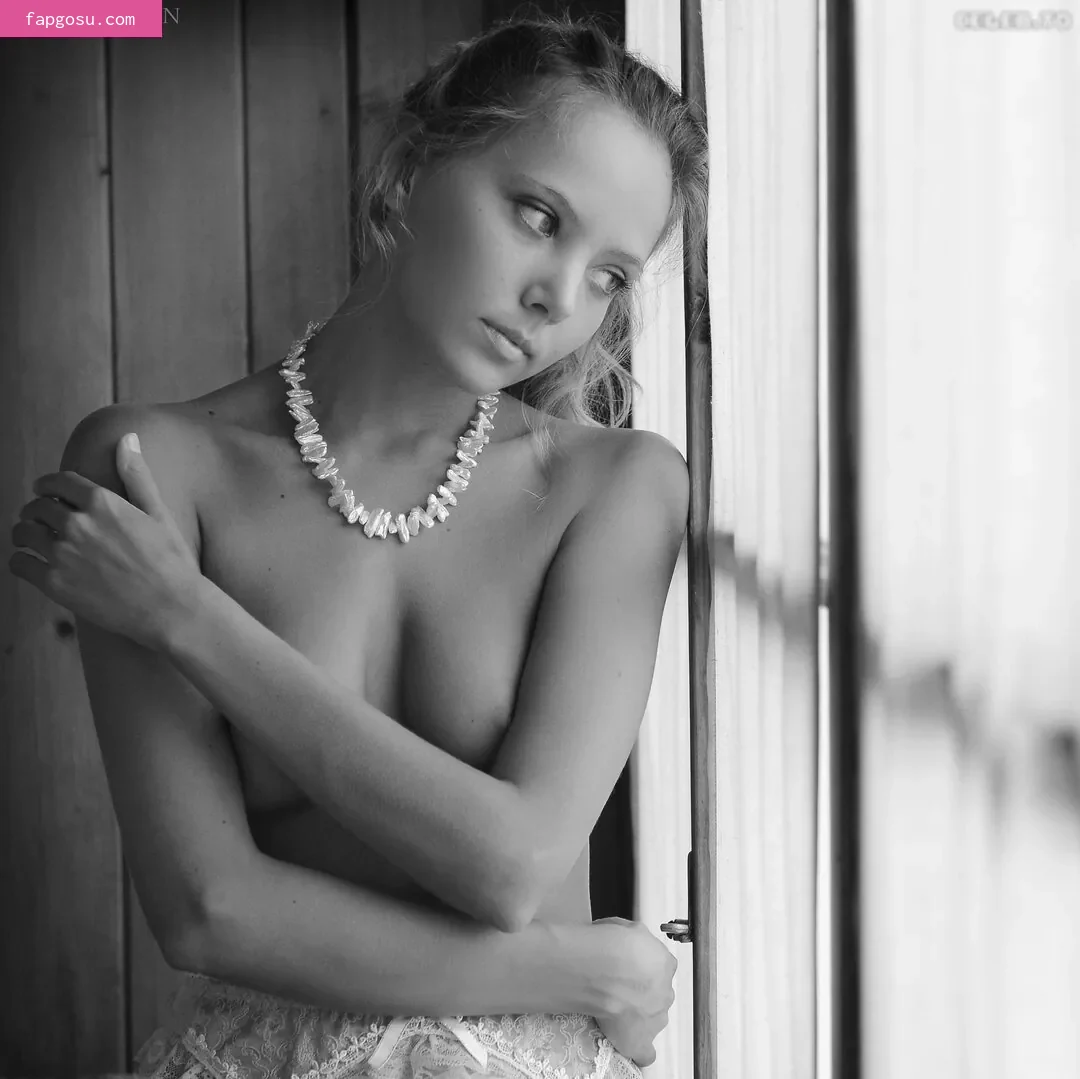 Katya Clover - Photo #979