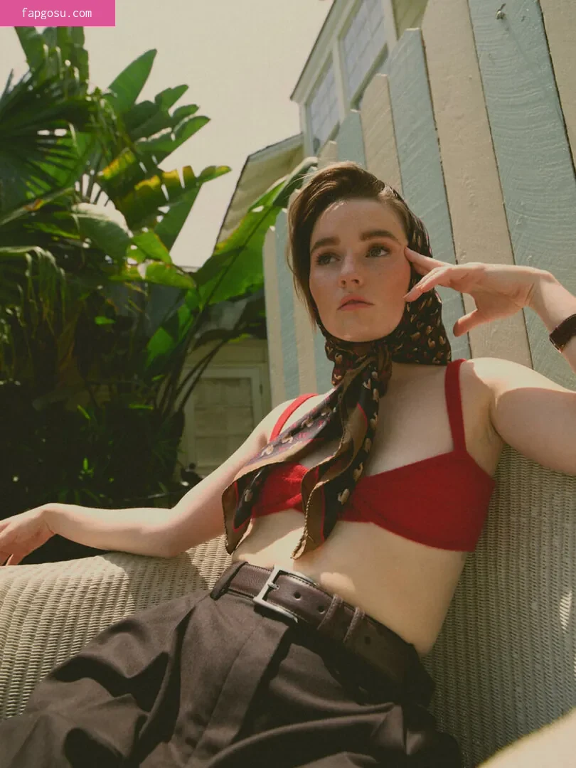 Kaitlyn Dever