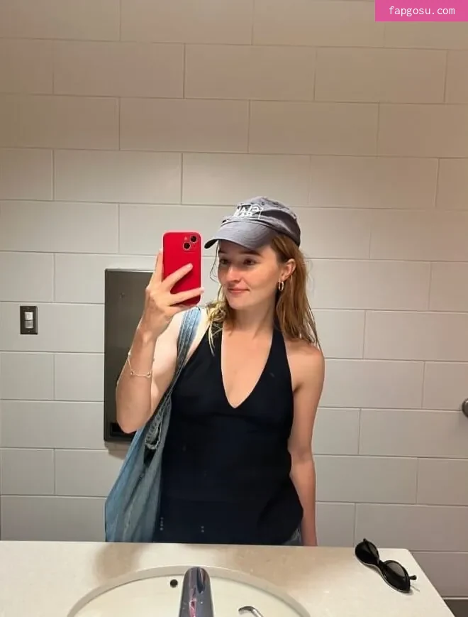 Kaitlyn Dever
