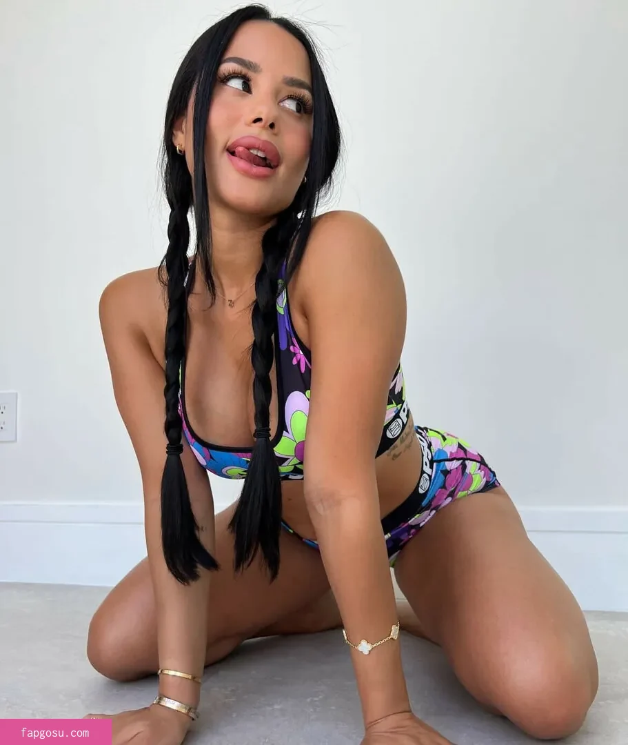 Katya Elise Henry