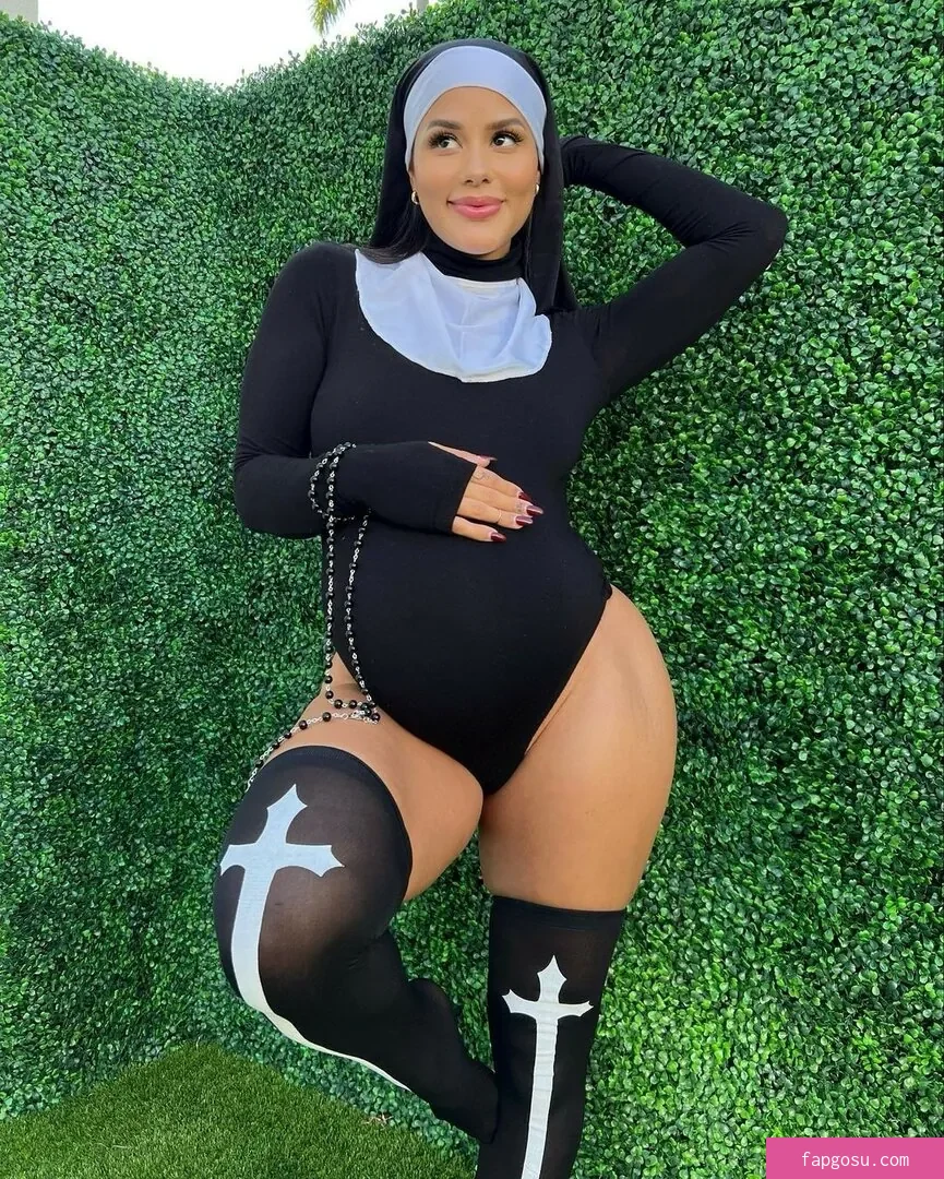 Katya Elise Henry