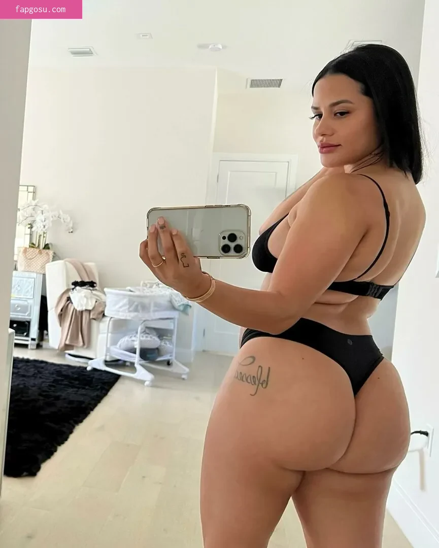 Katya Elise Henry