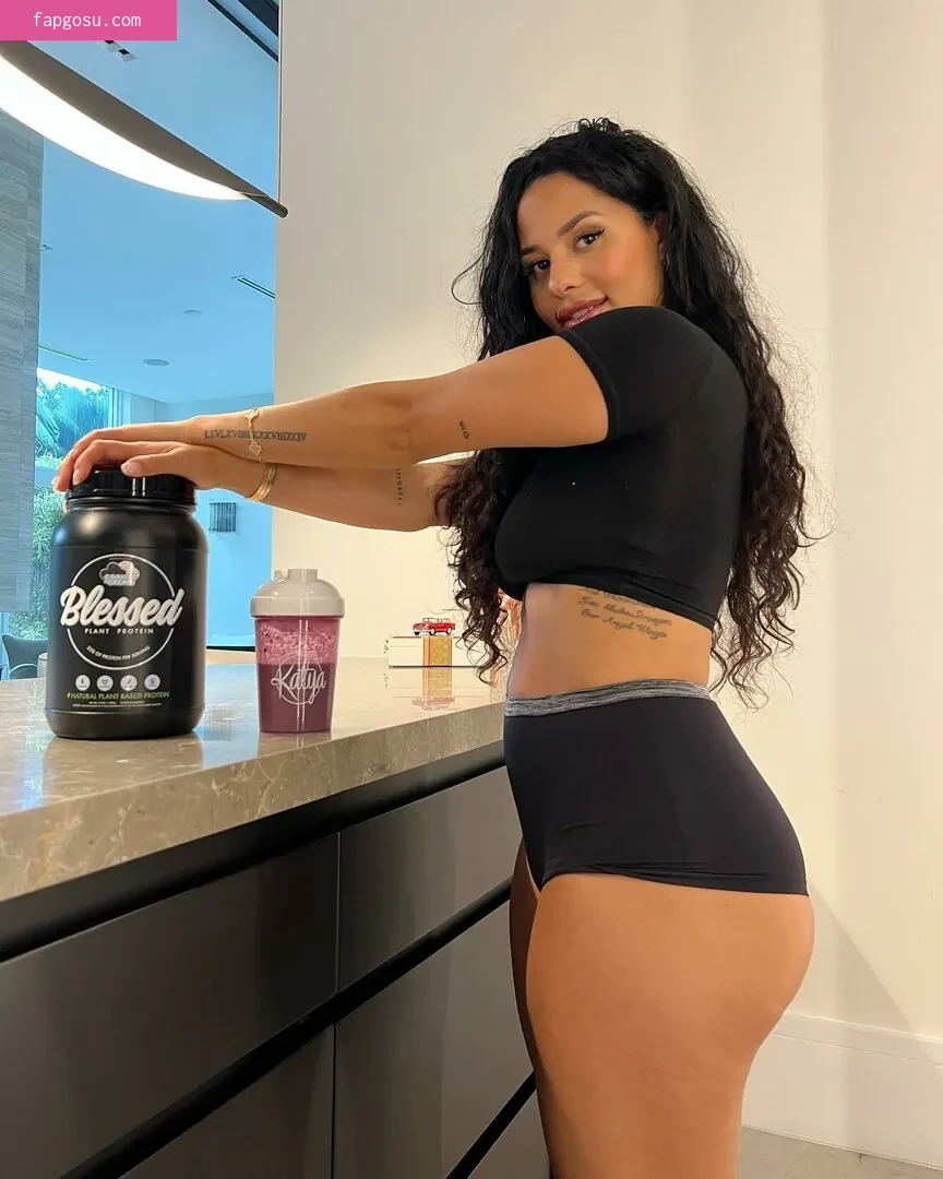 Katya Elise Henry