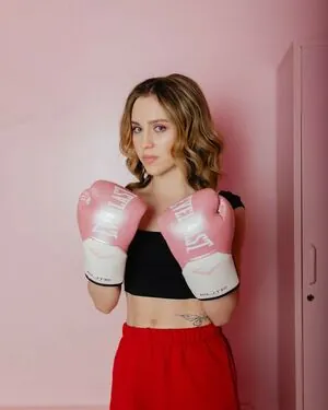 Kacey Fifield content