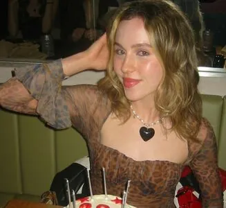 Kacey Fifield content