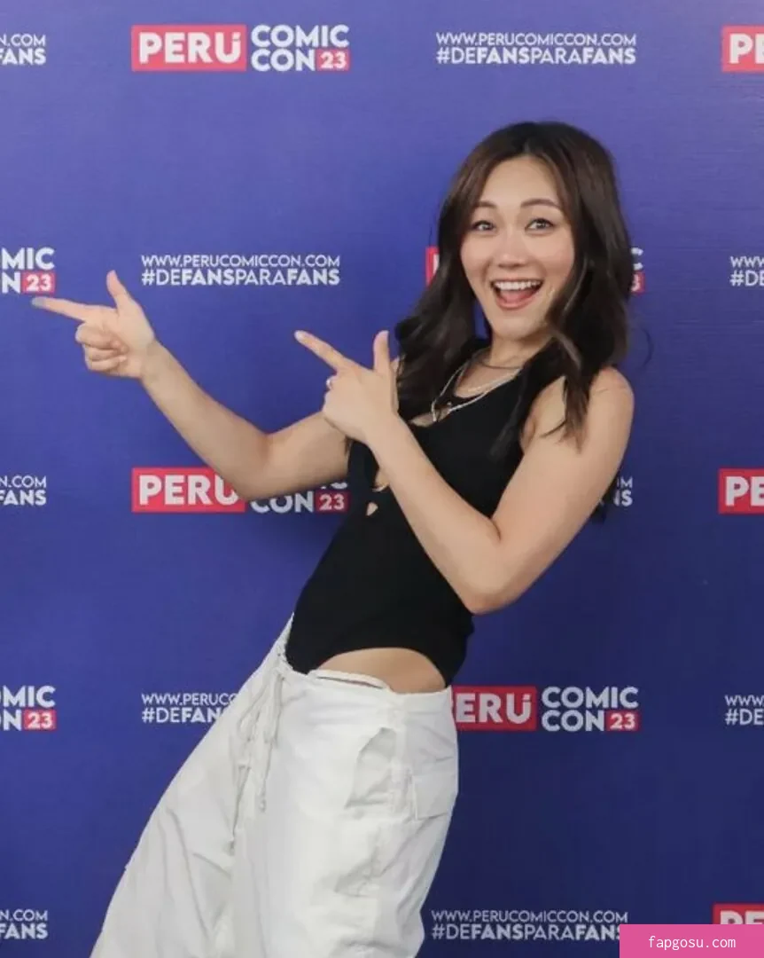 Karen Fukuhara - Photo #162