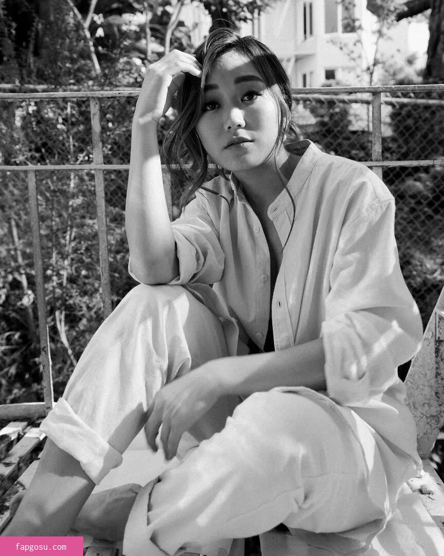 Karen Fukuhara - Photo #34
