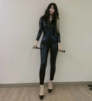 Korean Femdom content
