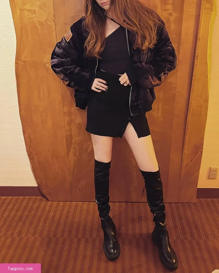 Karen Gillan