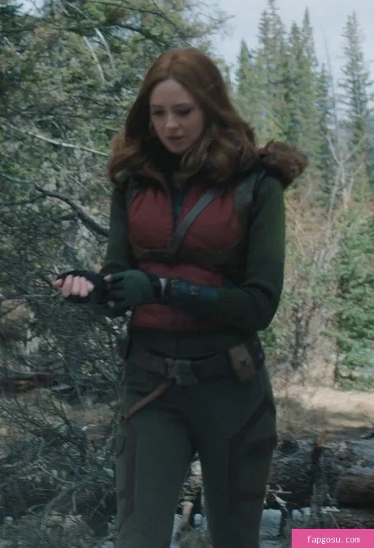 Karen Gillan