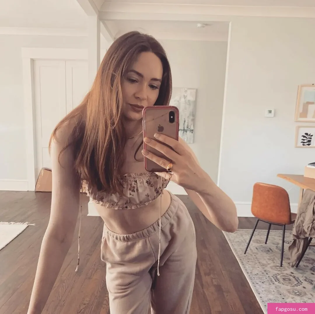 Karen Gillan