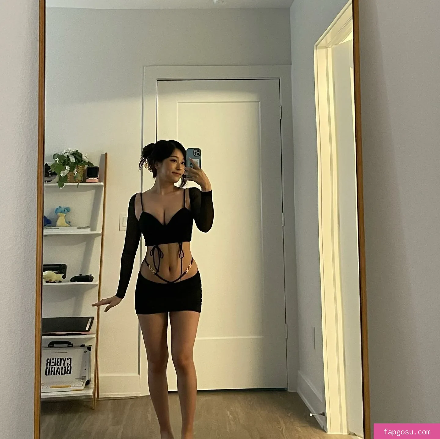 Kang Hee Yoon
