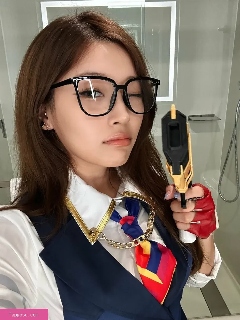 Kang Hee Yoon