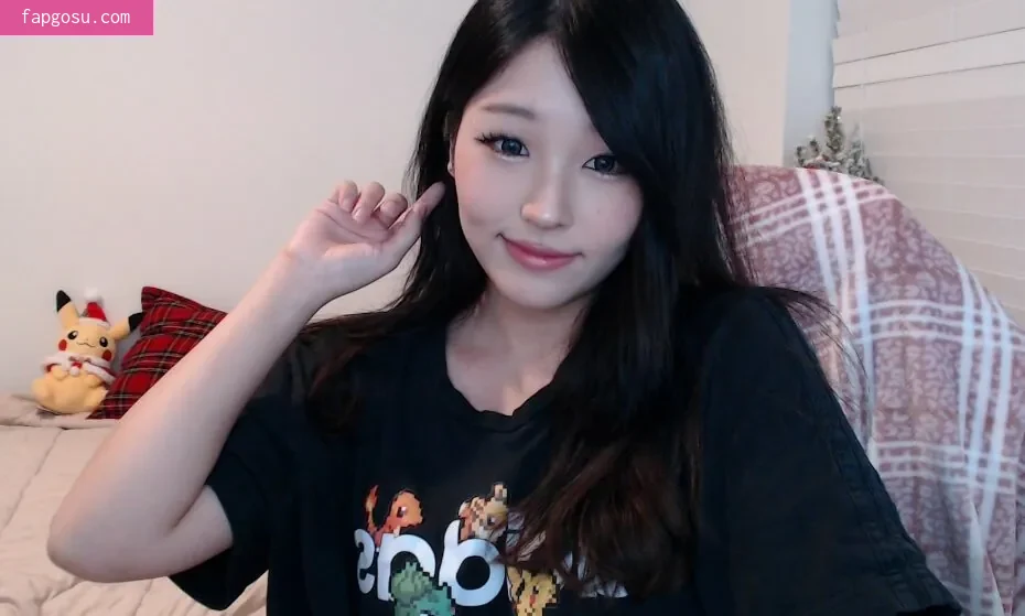 Kang Hee Yoon