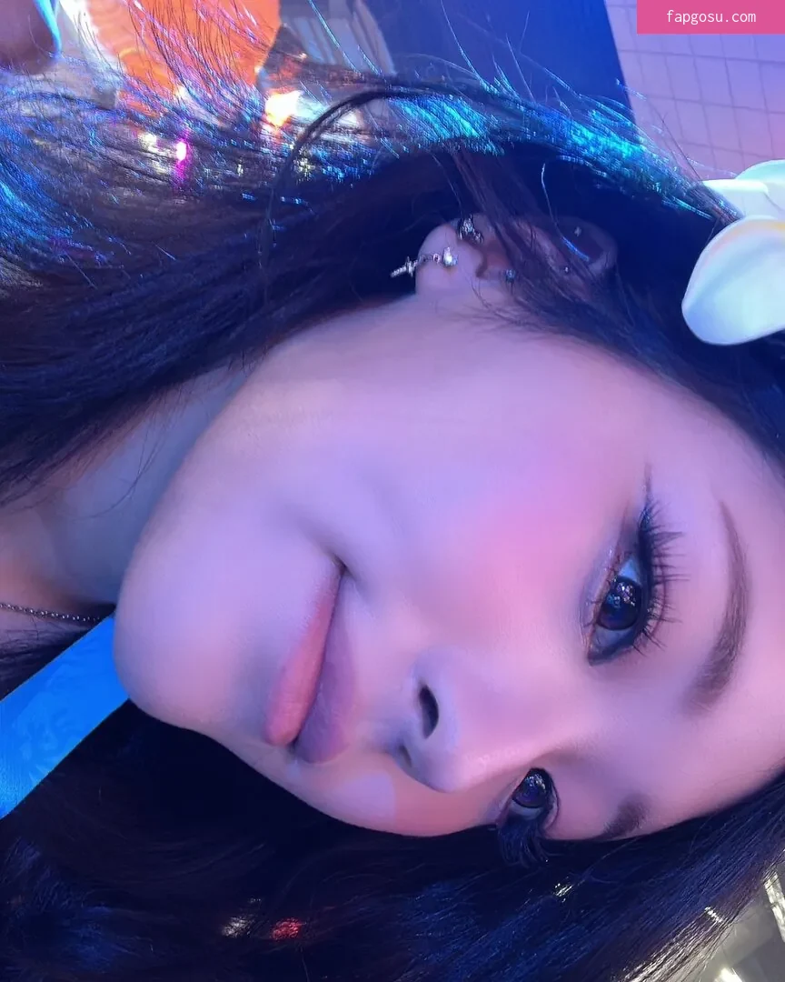 Kang Hee Yoon