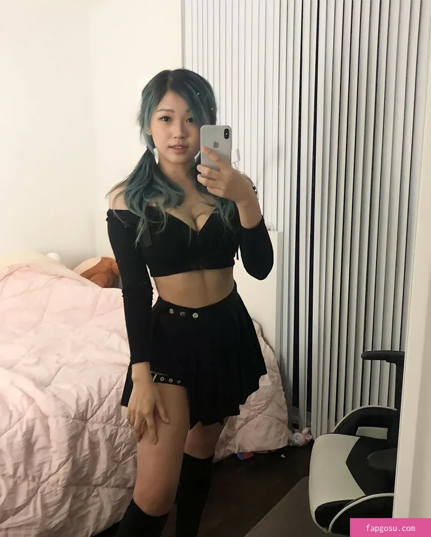 Kang Hee Yoon