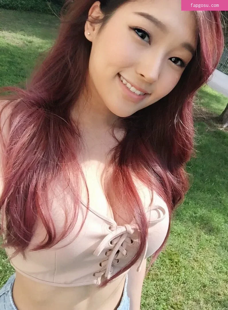 Kang Hee Yoon