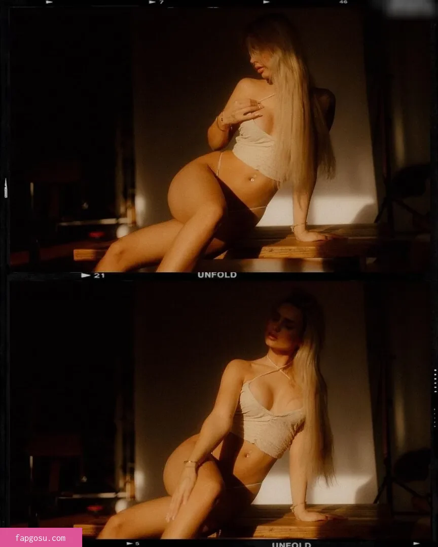 KinkySophiee