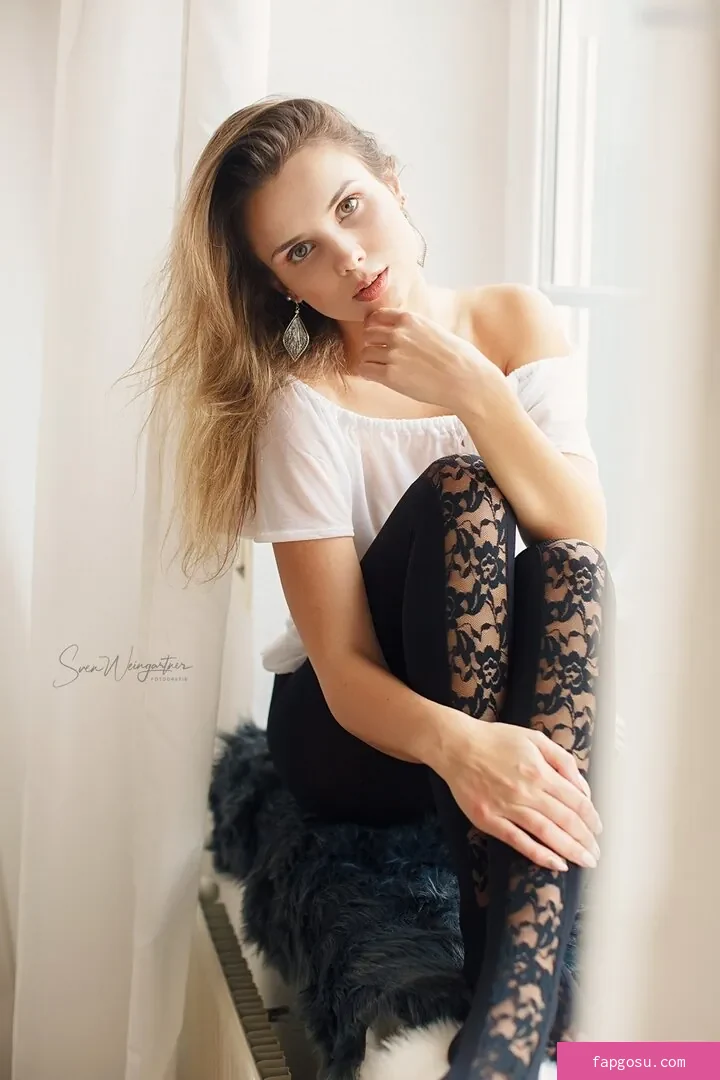 KinkySophiee