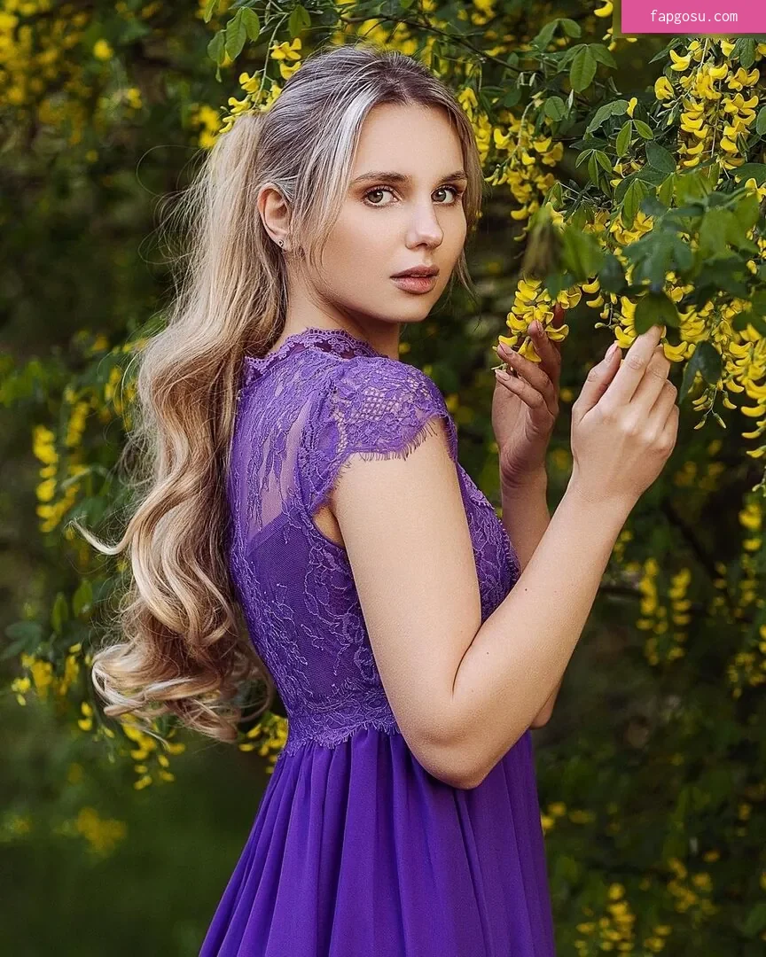 KinkySophiee