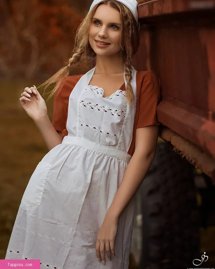 KinkySophiee