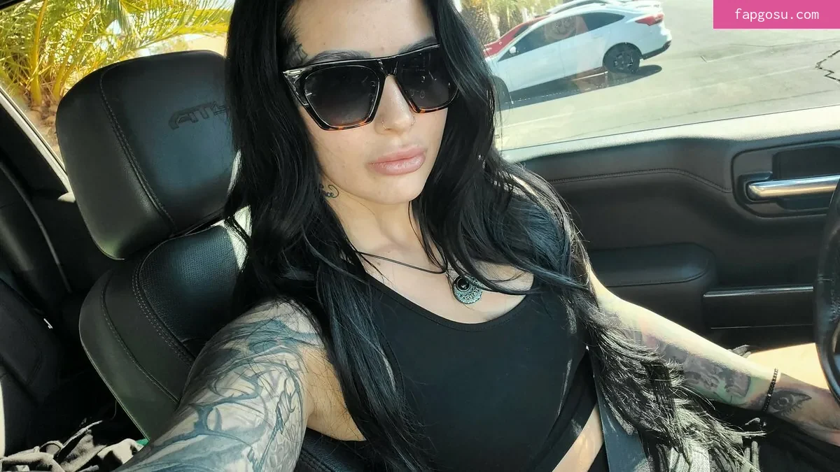 Katrina Jade
