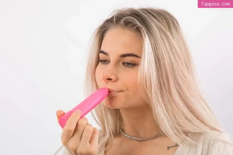ASMR Senses / Intimate ASMR / asmrsense_ / sixthsensory Nude Leaked OnlyFans Photo #28