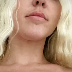 Kurvy_Kat