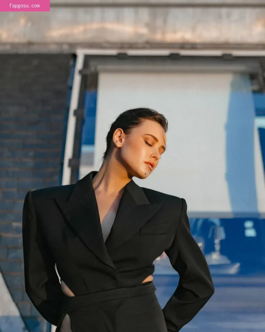 Katherine Langford