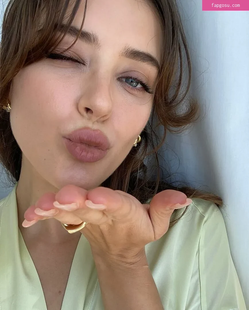 Katherine Langford