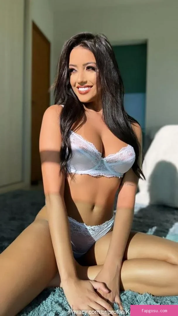 Karlyane Menezes