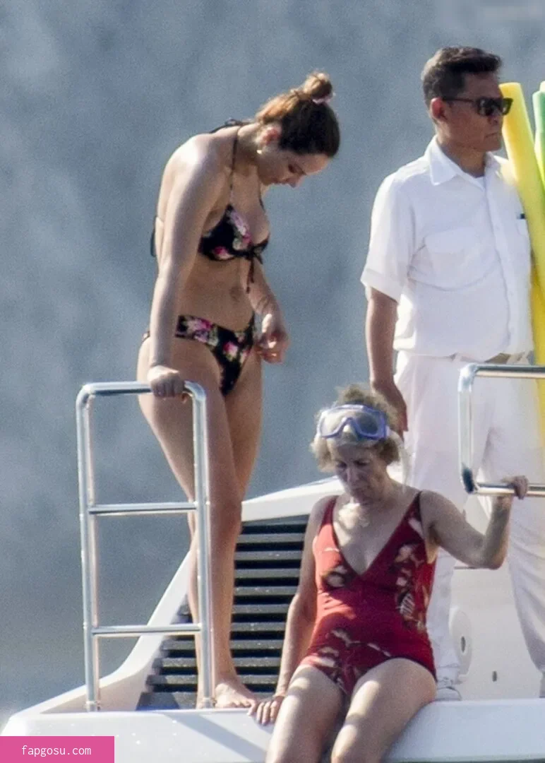 Katharine McPhee