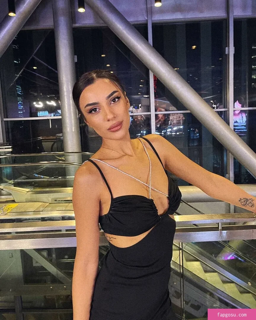 Kübra Miranda Çamlıbel