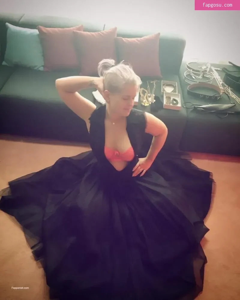Kelly Osbourne