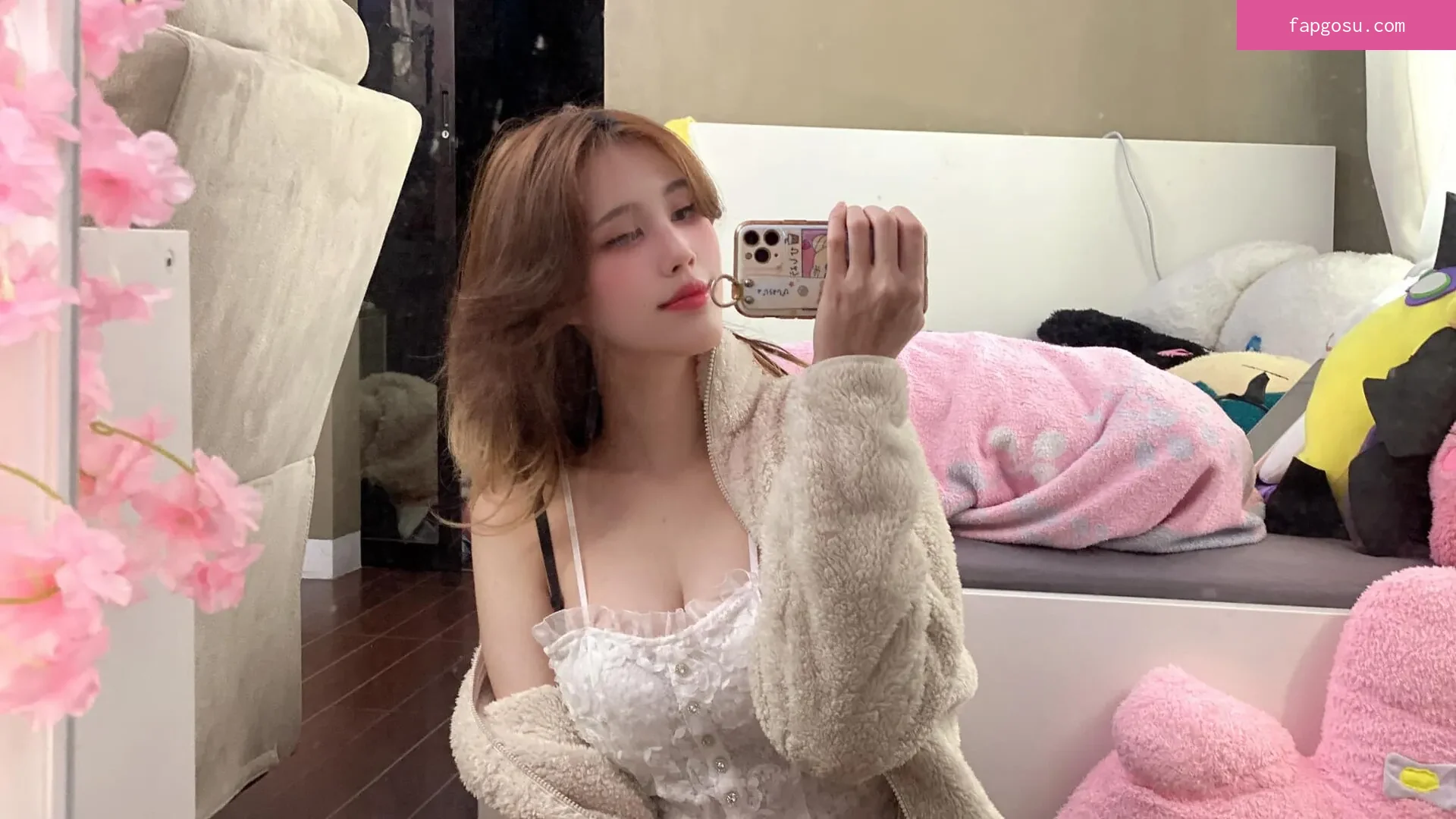 Kura Onee-san