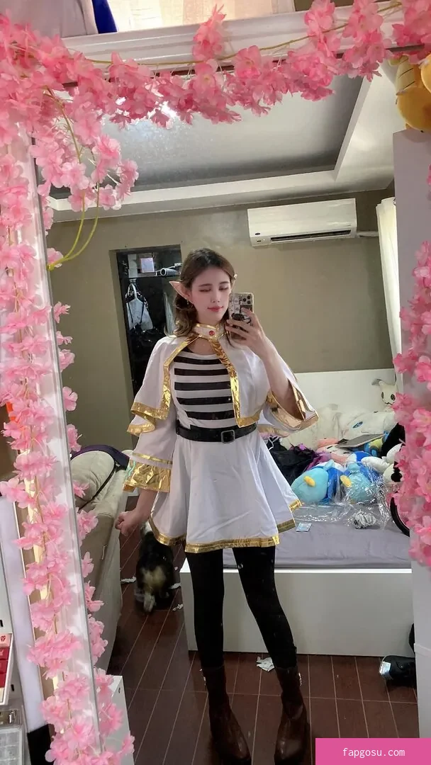 Kura Onee-san - Photo #1120